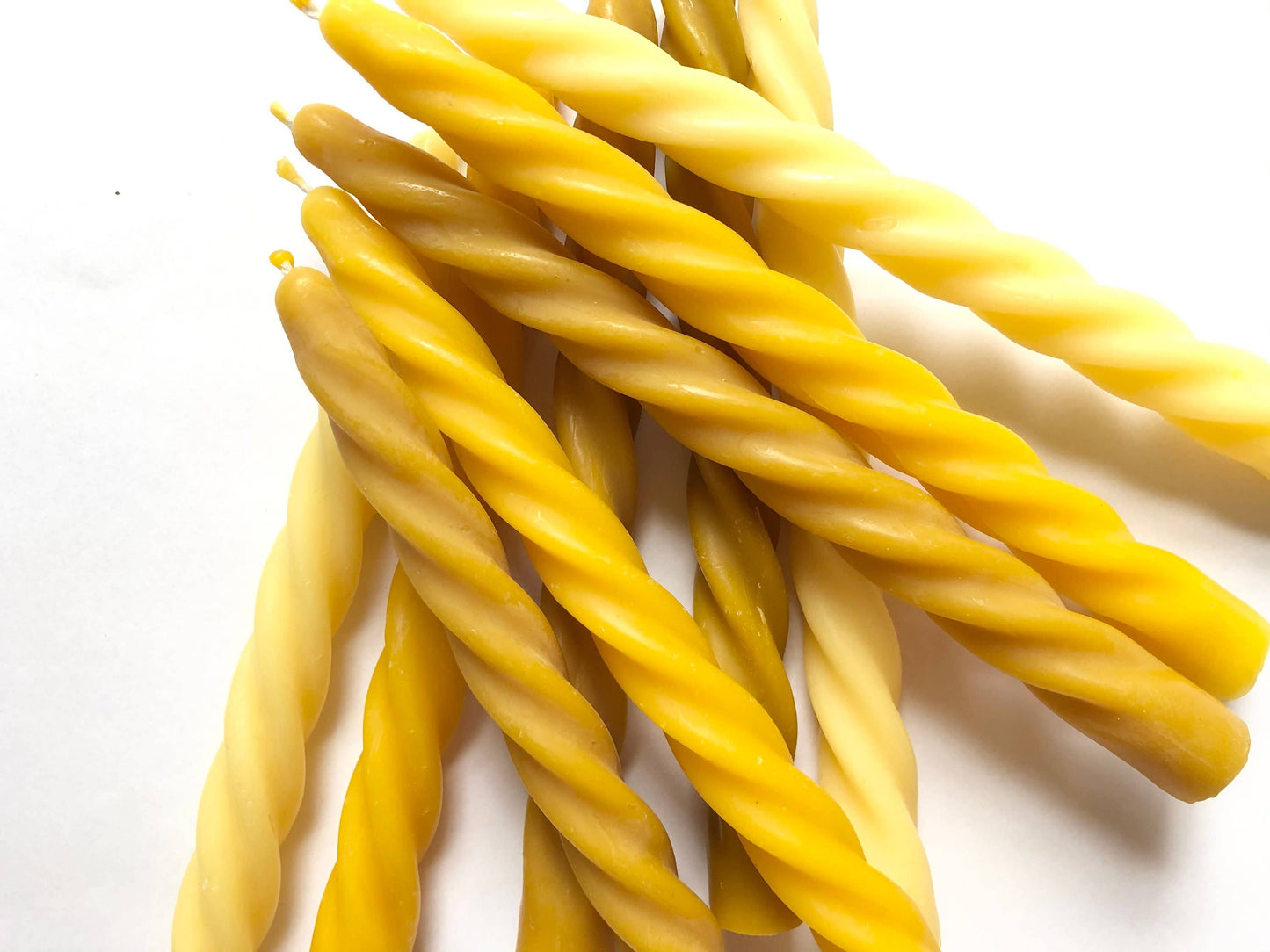Beeswax Twisted Taper Dinner Candle - Set of 5
