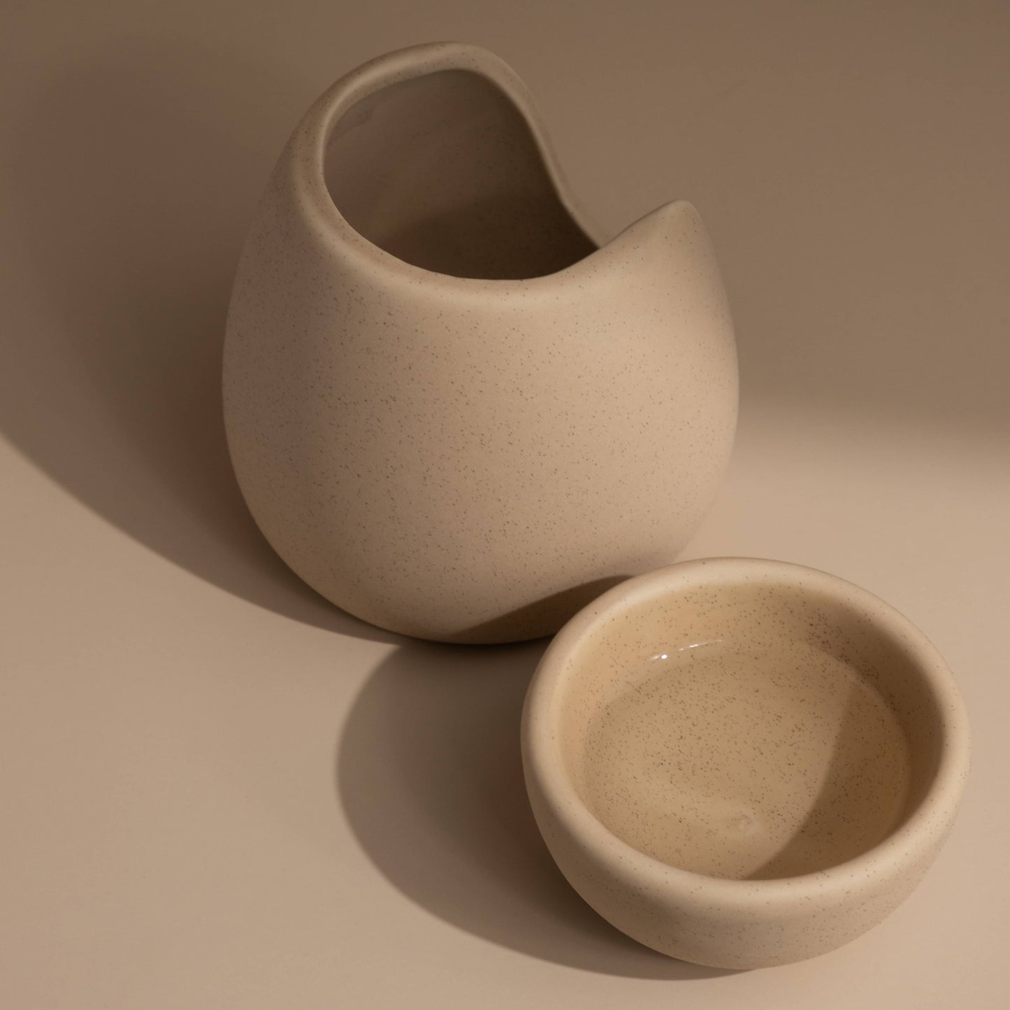 Ceramic Oil and Wax Melt Burner - Beige