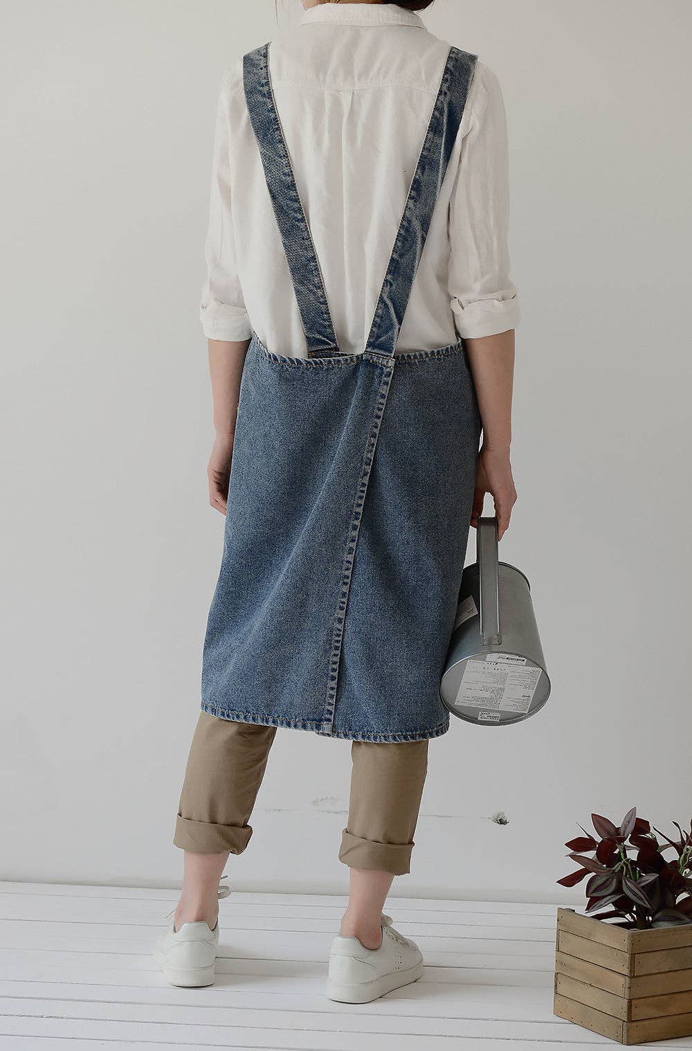 The Kyoto Denim Apron: Dark Blue