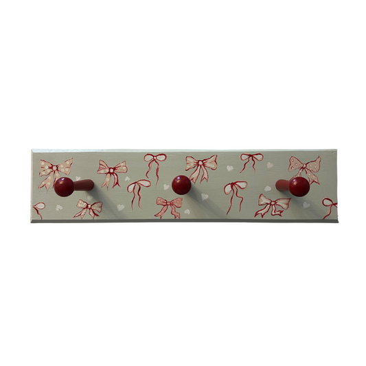 The Bow 3 Peg Rail