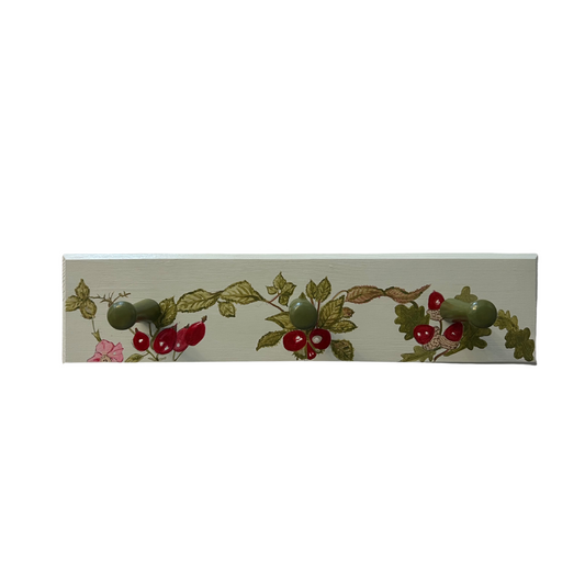 The Rosehip 3 Peg Rail