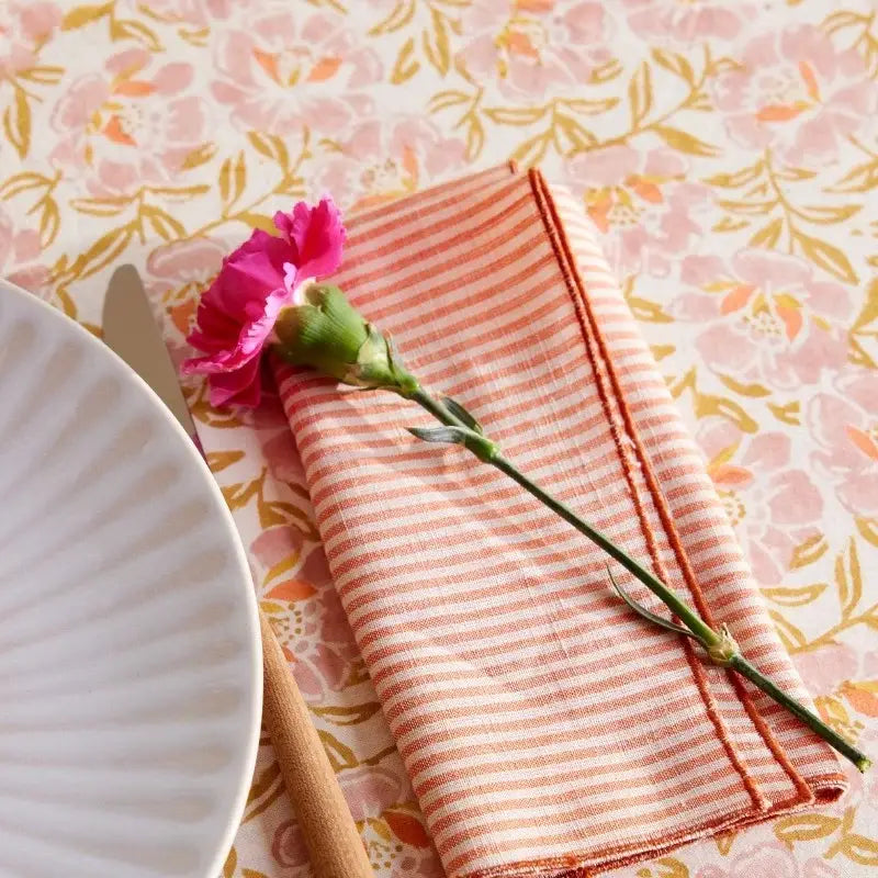Tablecloth - Petunia Pink: 170 x 250