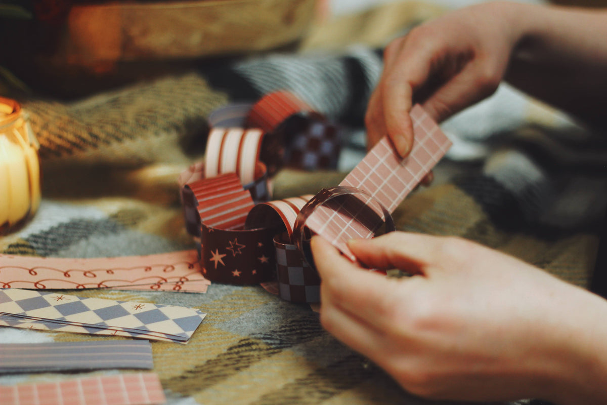 The Merry Paper Chain Kit