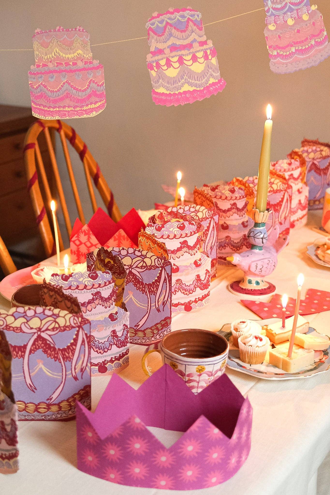 CELEBRATION CAKES SEWN GARLAND