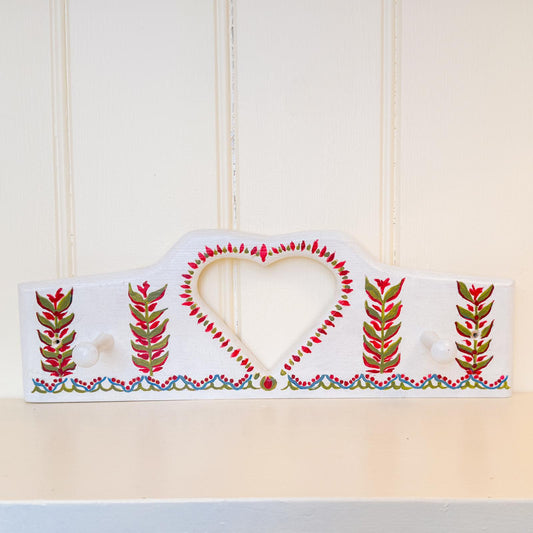 Hand Made in Sussex - The Cottage Heart Rail