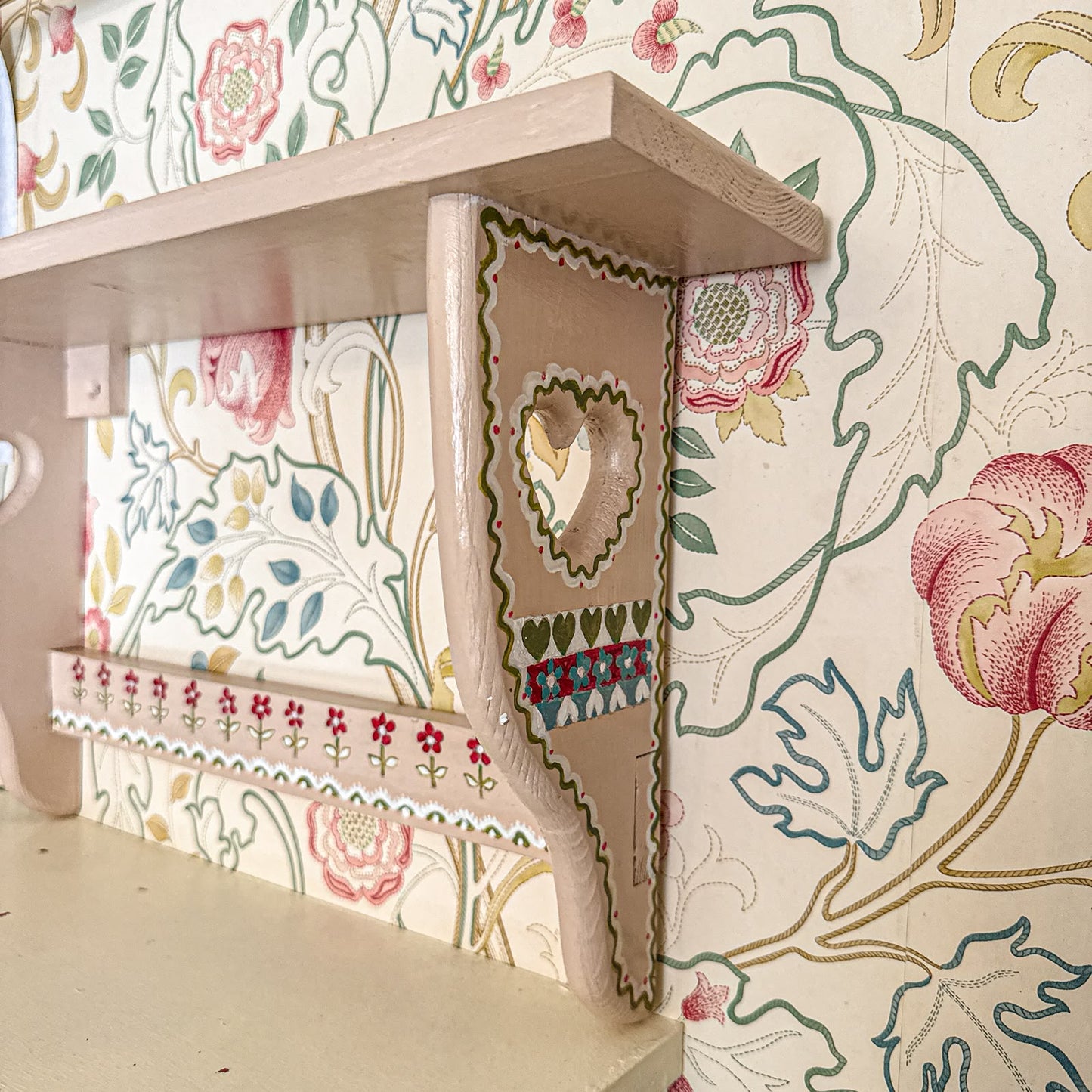 Handmade in Sussex - The Wildflower Shelf