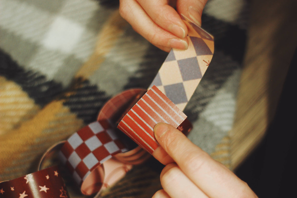 The Merry Paper Chain Kit