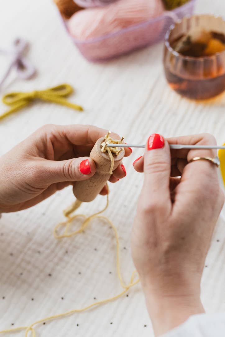 French Knitting Bobbin – Wooden Dolly