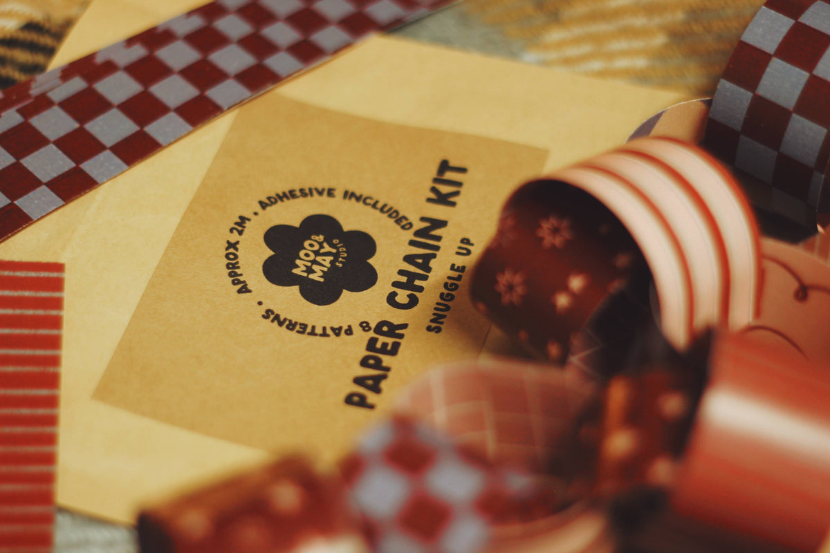 The Merry Paper Chain Kit